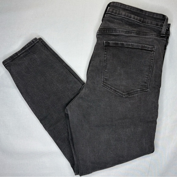 Gap Women’s Black Denim High Rise Universal Legging Jeans | Size 12/32 Short - Picture 8 of 8